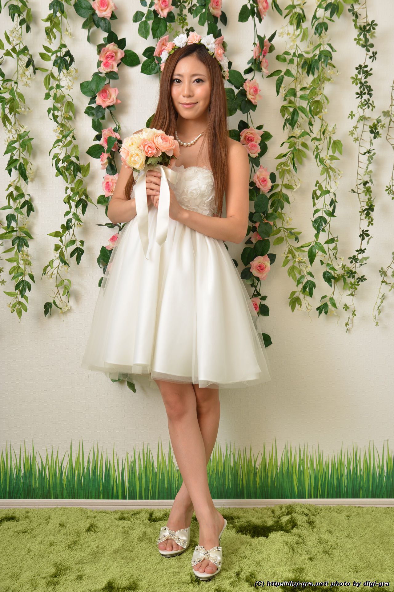 [YS Web] Vol.688 Haruka Momokawa Haruka Momokawa Página 1 No.e64803
