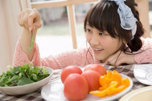 松井玲奈《春色のヒロイン》 [YS Web] Vol.645