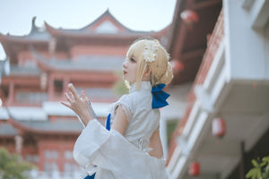 [Foto di COSER celebrità di Internet] Blogger di anime Feng Jiangjiang v - saber cheongsam