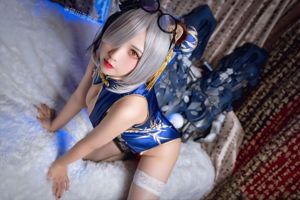 [Net Red COSER] Blogger anime Cat Tian Sheng Nana - Pemakan Besi