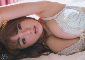 [Young Gangan] Ai Shinozaki Rihona Kato Honoka Yoshimoto Ami Inamura 2014 No.06 照片 Toshi