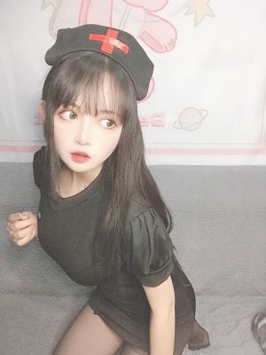 [COS Welfare] Big Eyed Cute Girl Black Cat OvO - Perawat Meow