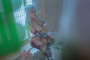 [Net Red COSER Photo] Sexy Coser Três Espadas Miido - Gamma 2