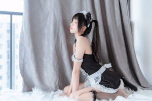 【ビューティーコーザー】桃尾さくら「ブラックキャットガールシェイク」