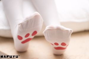 神谷坂ますよ「キャットクローホワイトシルクシリーズ」【COSPLAYBeauty】