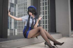 [COS Welfare] Weibo-Mädchen Momoko Kwai Kwai - Crazy Three Polizistin