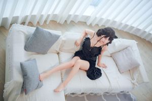 COSER Kurokawa "Little Devil Black Dress" [Cô gái COSPLAY]