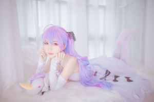 [COS Welfare] Аниме-блогер К северу от Севера - Azur Lane Unicorn