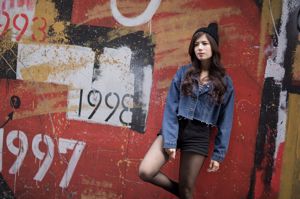 [Nữ thần Đài Loan] Fang Weizhen "Ximending Street Shooting (Ba trang phục)"