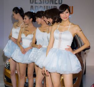 Mia Wei Jingxuan "Volvo Auto Show Beauty Milk Series" ชุดรูปภาพ HD